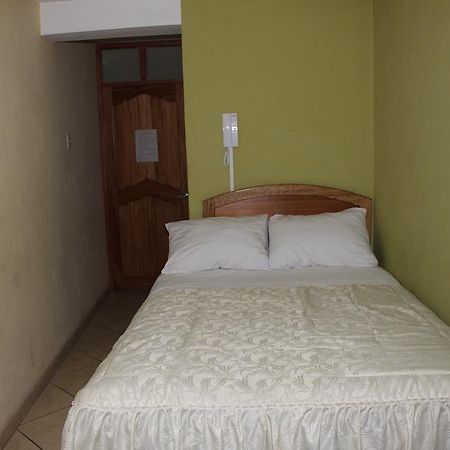 Posada De Percybal Lago Inn Puno Exterior foto